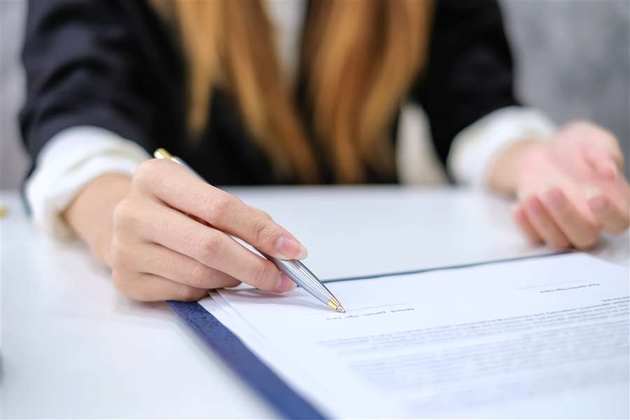 ¿Cómo leer un contrato de edición? El enfoque práctico del Máster de Edición de Taller de los Libros